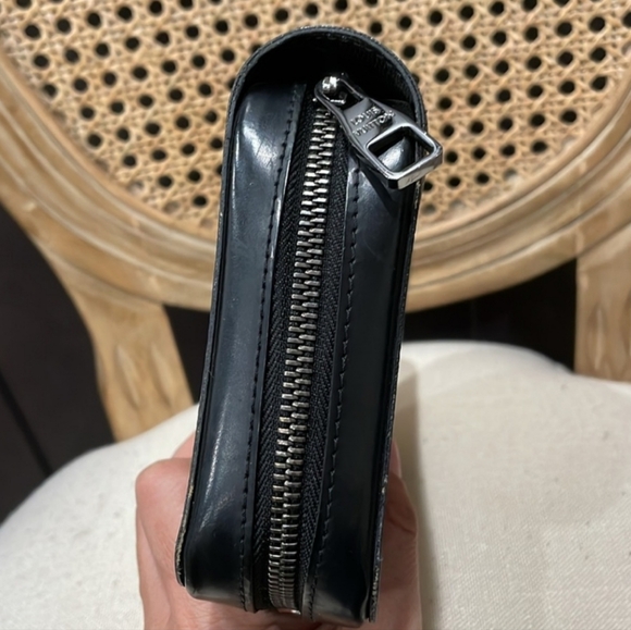 Louis Vuitton Eclipse Monogram Zippy Organizer Wallet Bag/Unisex - Picture 4 of 11